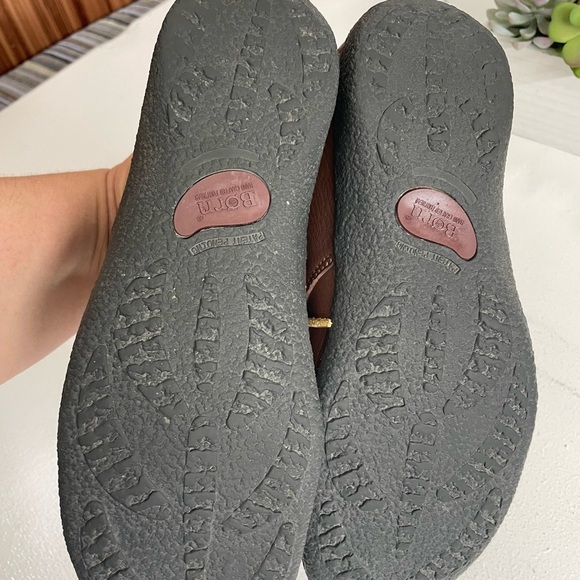 Born Brown Leather Loafers with Textured Finish - Picture 7 of 9